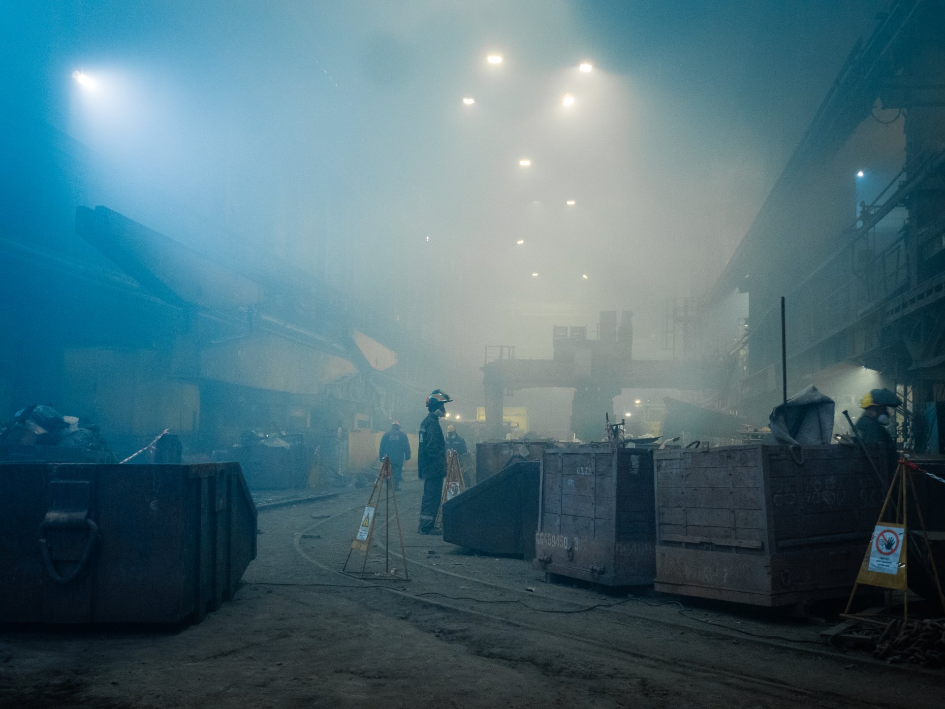 During the melting of ore, a lot of gas is released – sulfur dioxide.