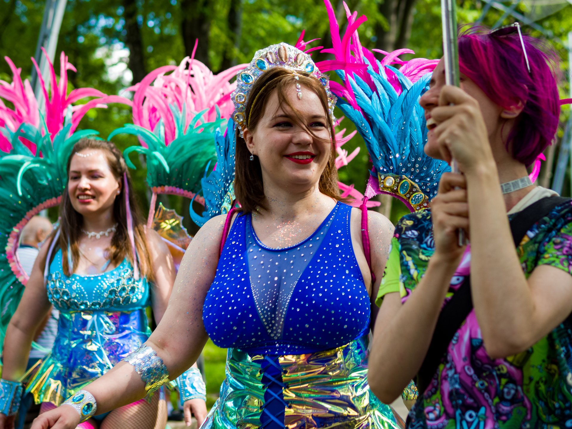 This year the theme of the festival was the sea. That is why there was a lot of blue in the colors of the costumes of the carnival participants.