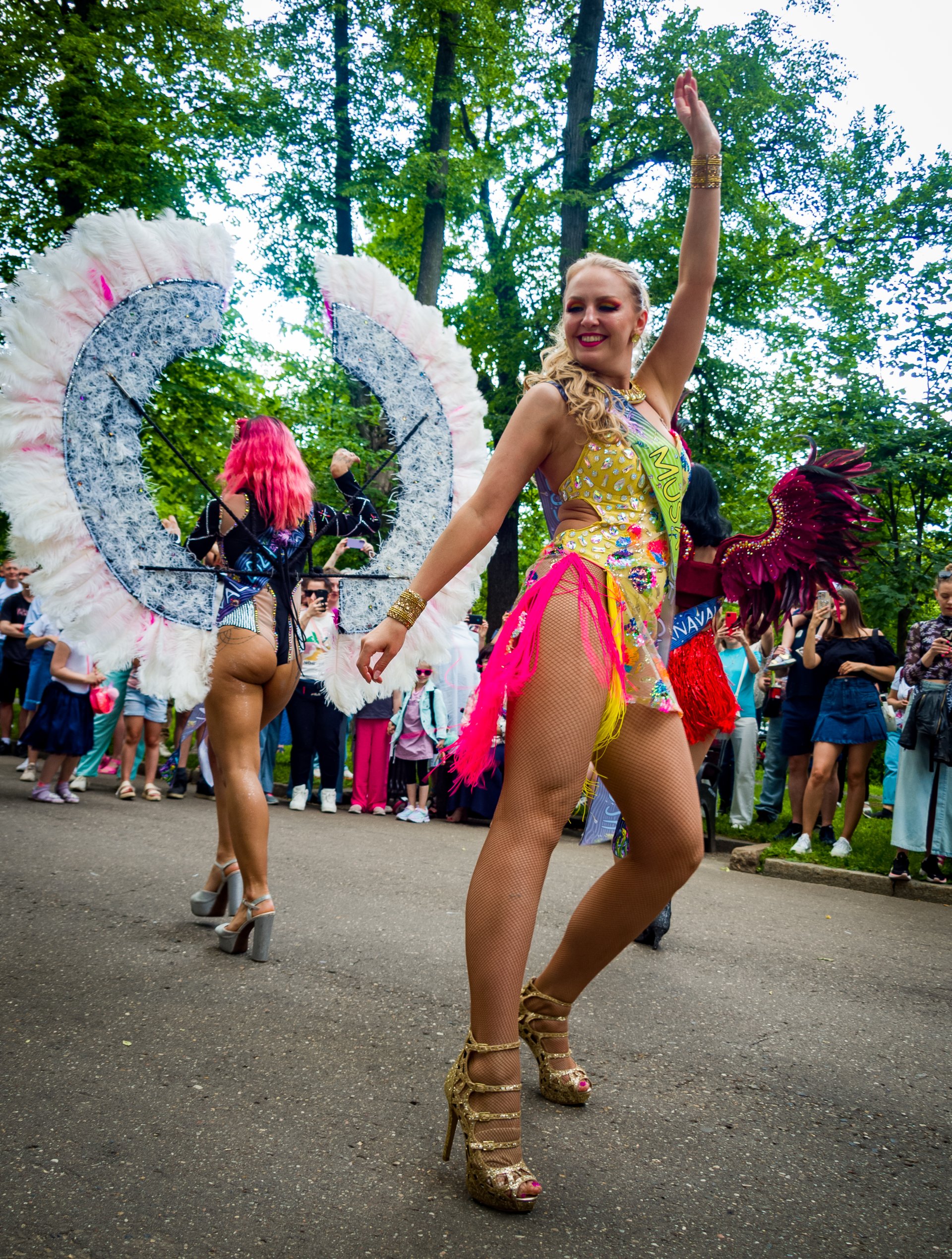 Yuliana Titaev's Carnival Muse (right).