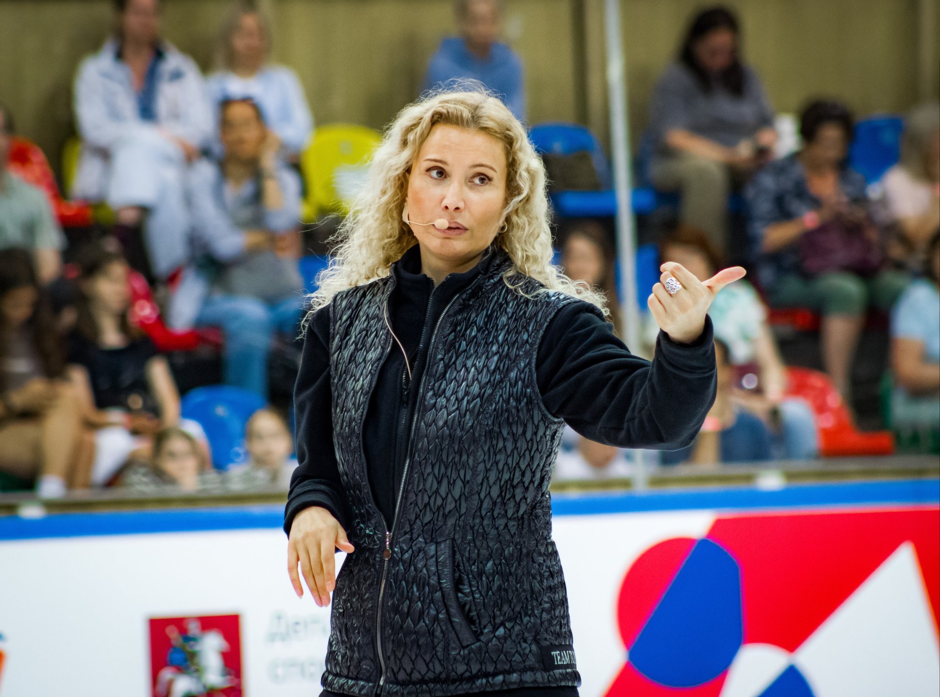 Alina Zagitova, Yulia Medvedeva, Alexandra Trusova, Anna Shcherbakova, Alyona Kostornaya, Kamila Valieva – this is an incomplete list of champions who were raised by Eteri Tutberidze.