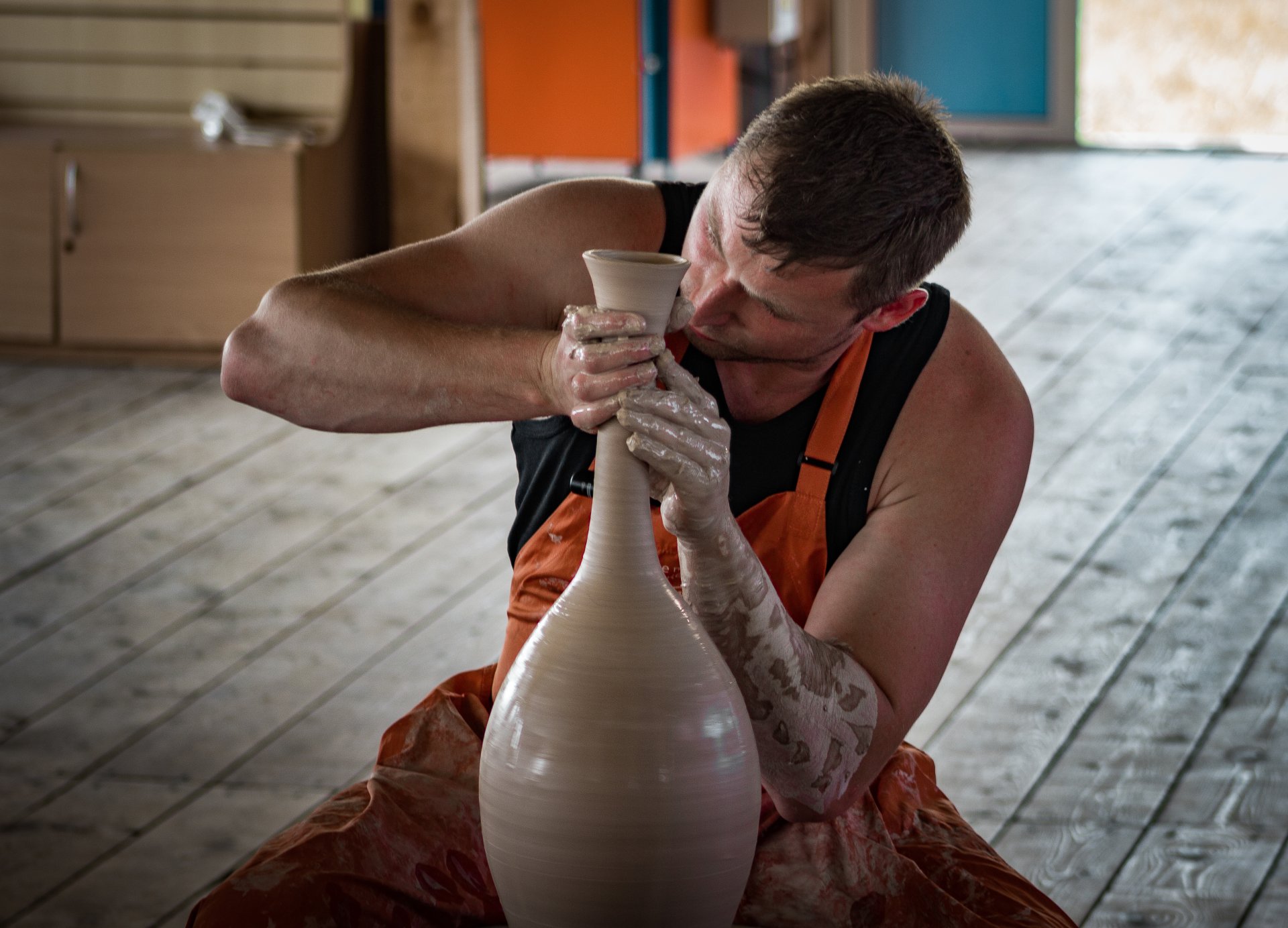 At the beginning of his career, Mikhail worked exclusively in the Russian folk ceramic tradition.