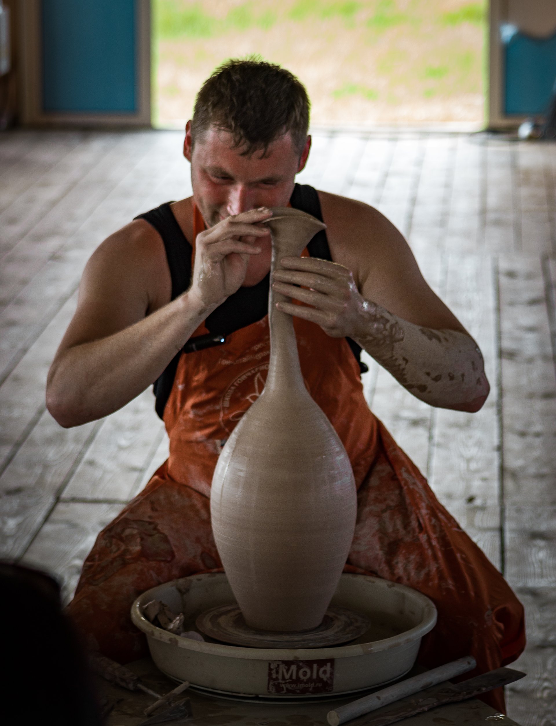 In addition to teaching and educational activities, Mikhail also collaborates with some famous Moscow restaurants.