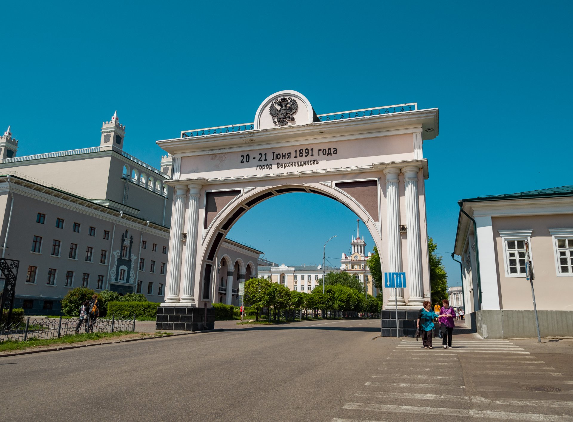 Arch in honor of Tsarevich Nicholas, who visited Verkhneudinsk (now Ulan-Ude) during his journey through Siberia.