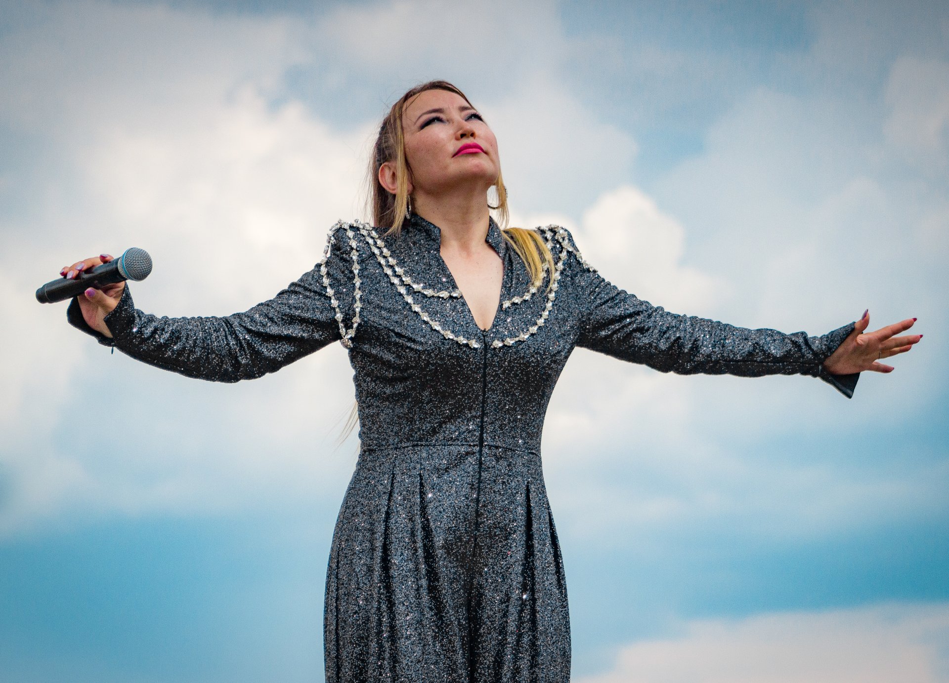 Famous singer Elena Borokhitova. Most of her repertoire is dedicated to the culture and traditions of Buryatia.
