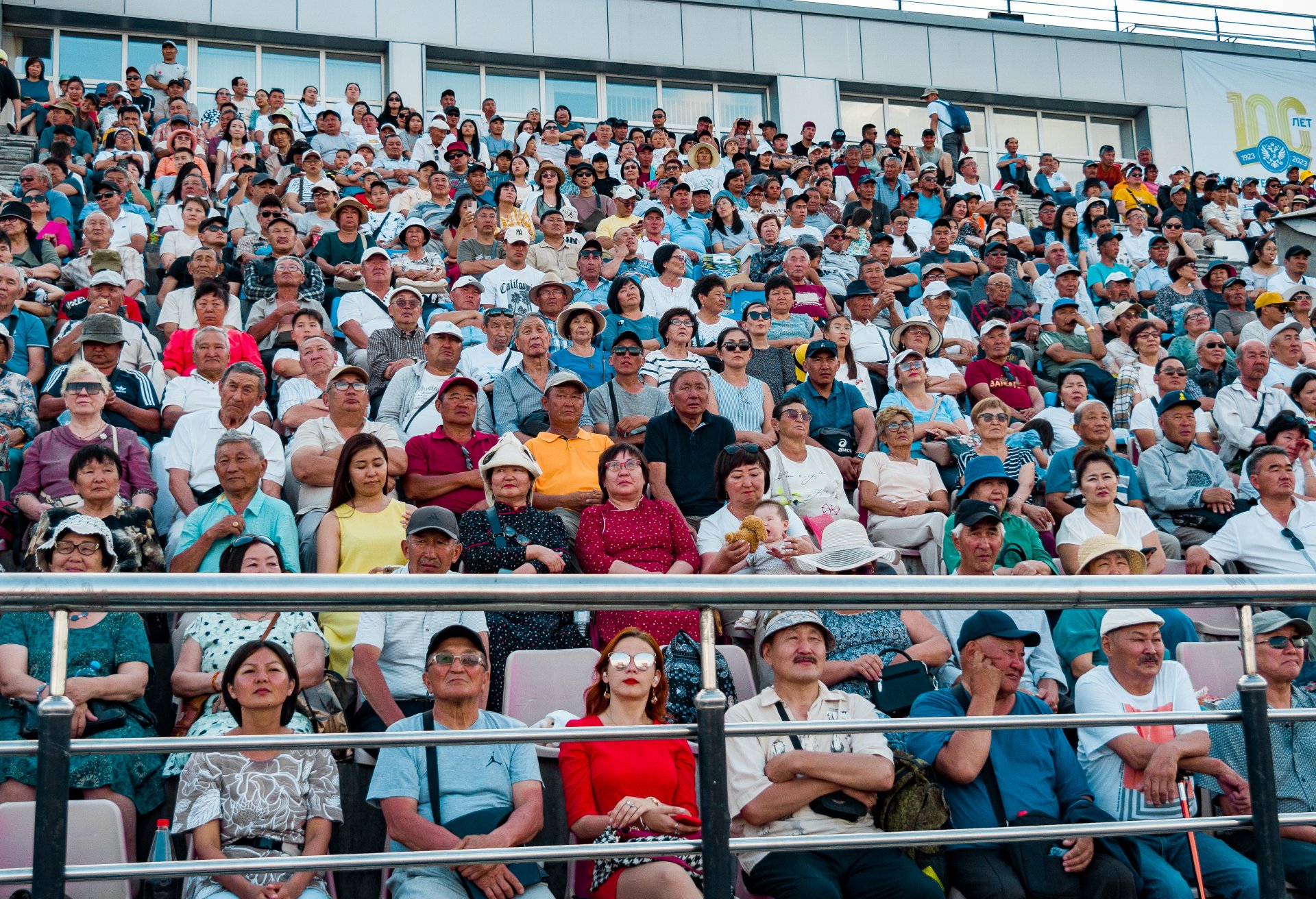 Surkharbaan is a traditional holiday of regional significance. Therefore, it always attracts a large number of participants and spectators from all over the republic.