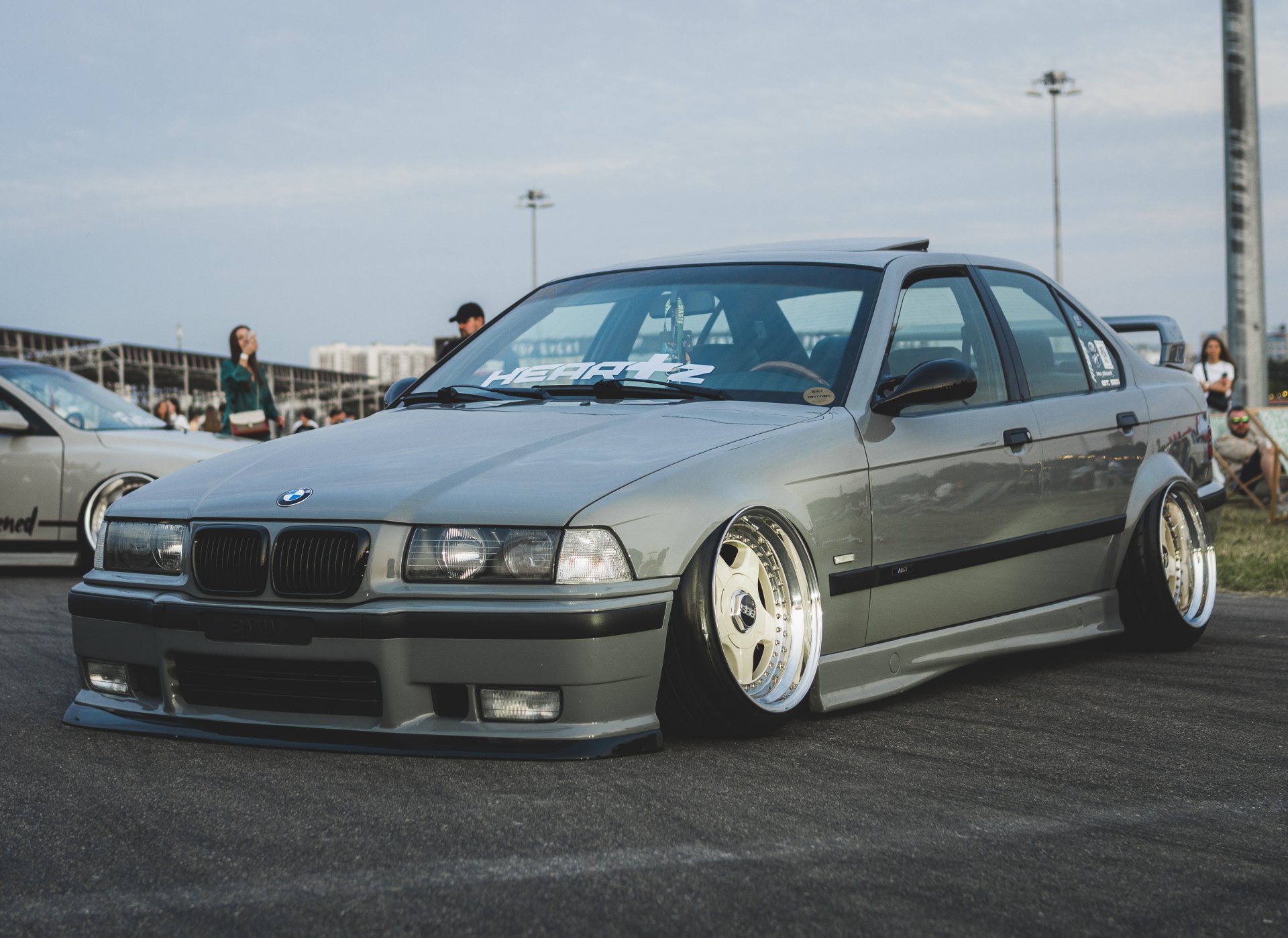 "Stance" is a style of car customization based on motorsports, mainly Formula 1 and Drift. The basis of this style are extreme ground clearance parameters and wheel alignment angle. BMW E36.