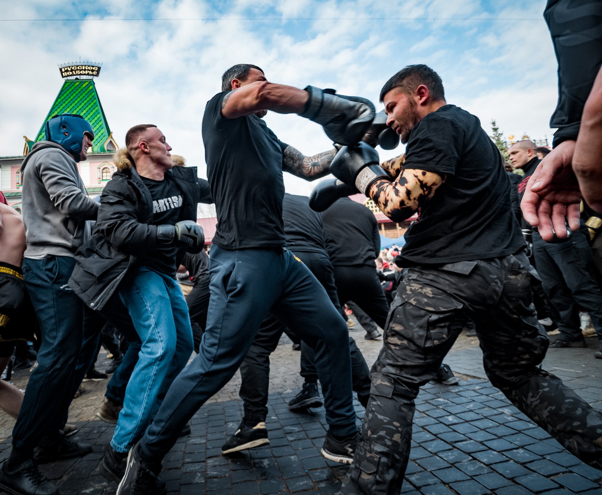 In modern times, in order to avoid serious injuries and deaths, fist fights are held in boxing gloves.
