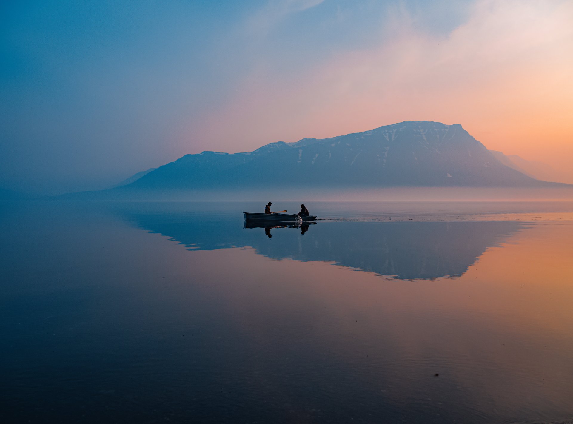In the clear waters of Lake Lama there are about 20 species of fish, among them: char, valek, muksun, burbot, grouse, nelma, whitefish and grayling.